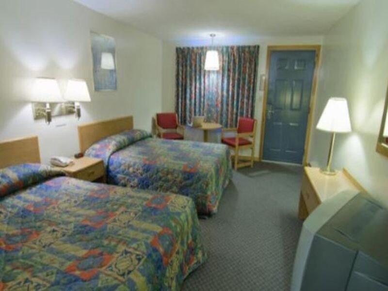 Americas Best Value Inn Biddeford Exterior photo